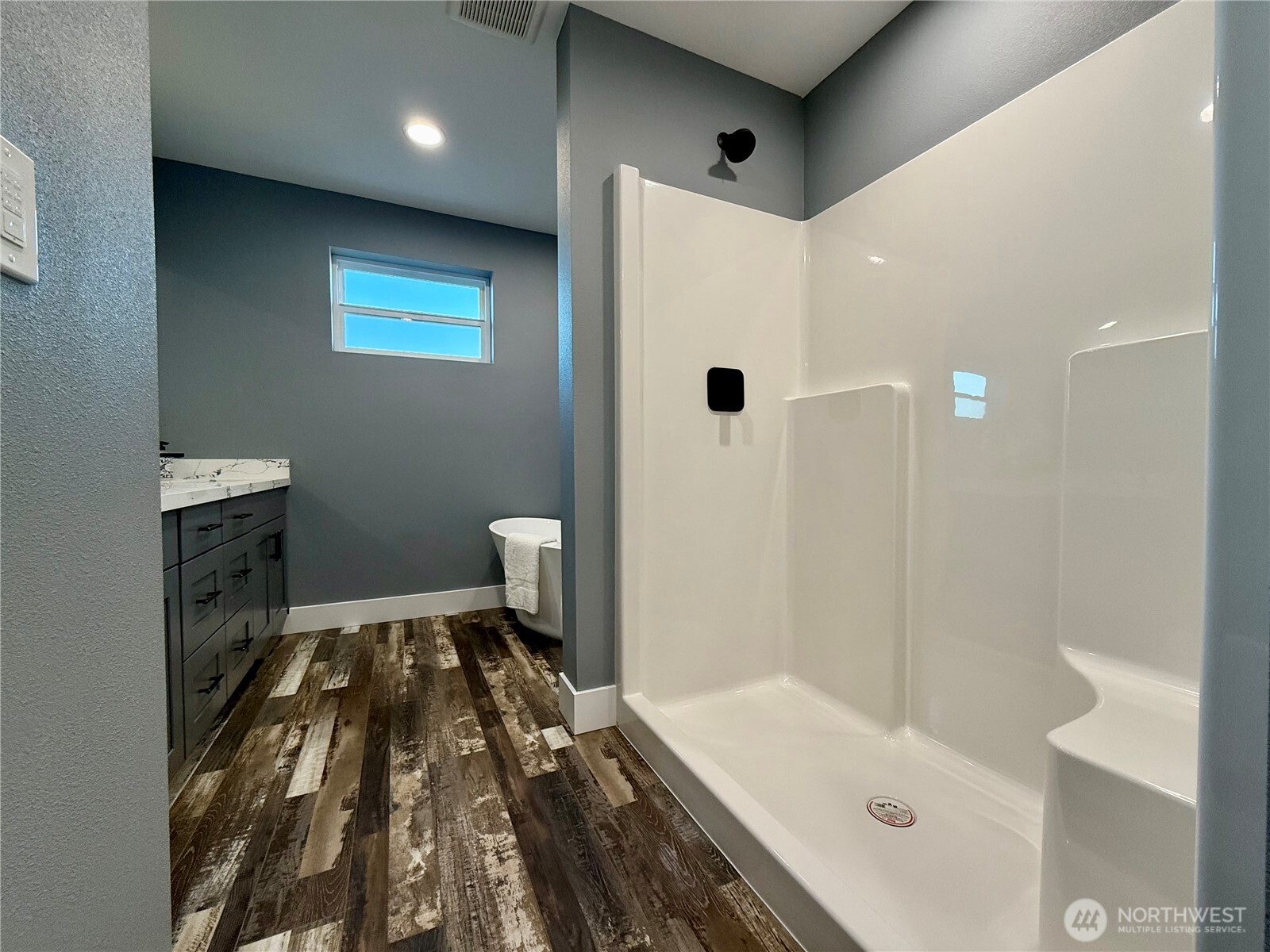 1046 Ocean Shores Boulevard , Ocean Shores, WA 98569