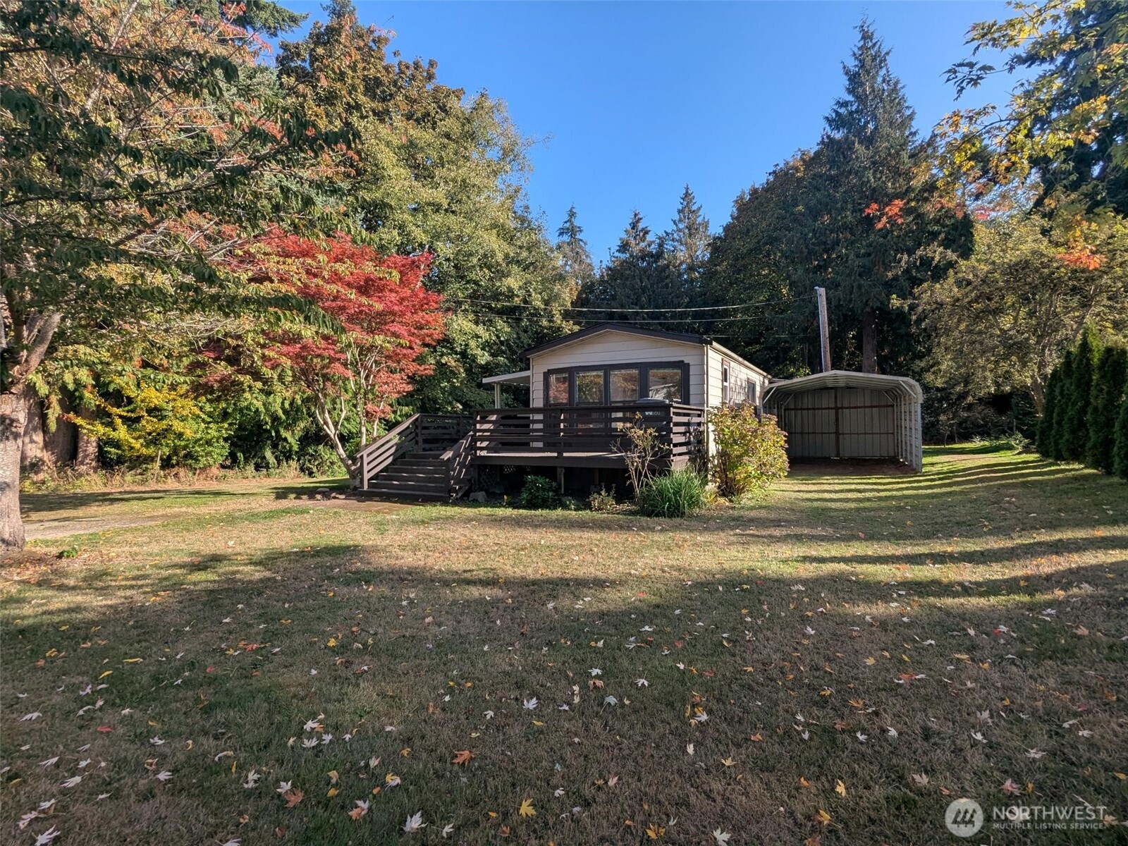 1506 Shuksan Dr , Camano Island, WA 98282