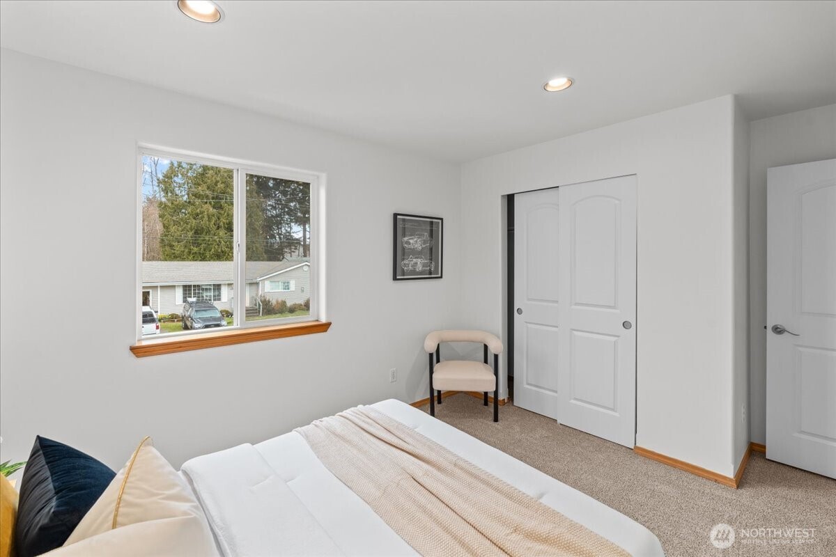 1908 98th Place SW #B, Everett, WA 98204