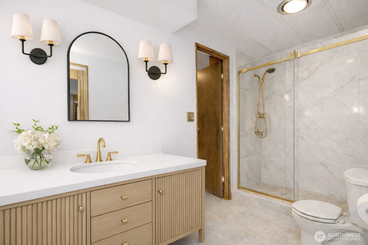 21821 107th PL SE #13, Kent, WA 98031