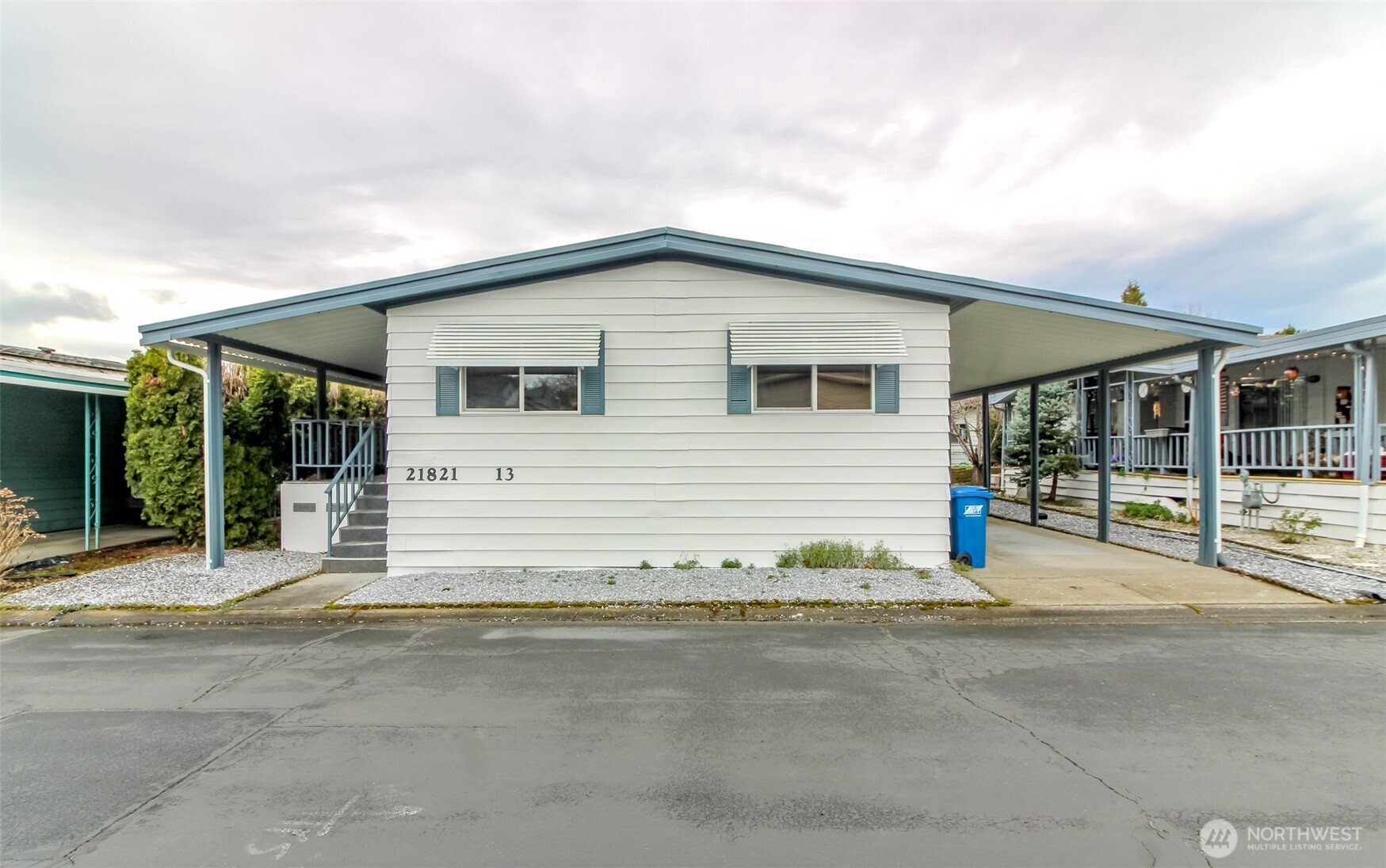 21821 107th PL SE #13, Kent, WA 98031