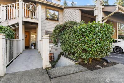 3905 108th Avenue NE #B102, Bellevue, WA 98004 - Photo 4