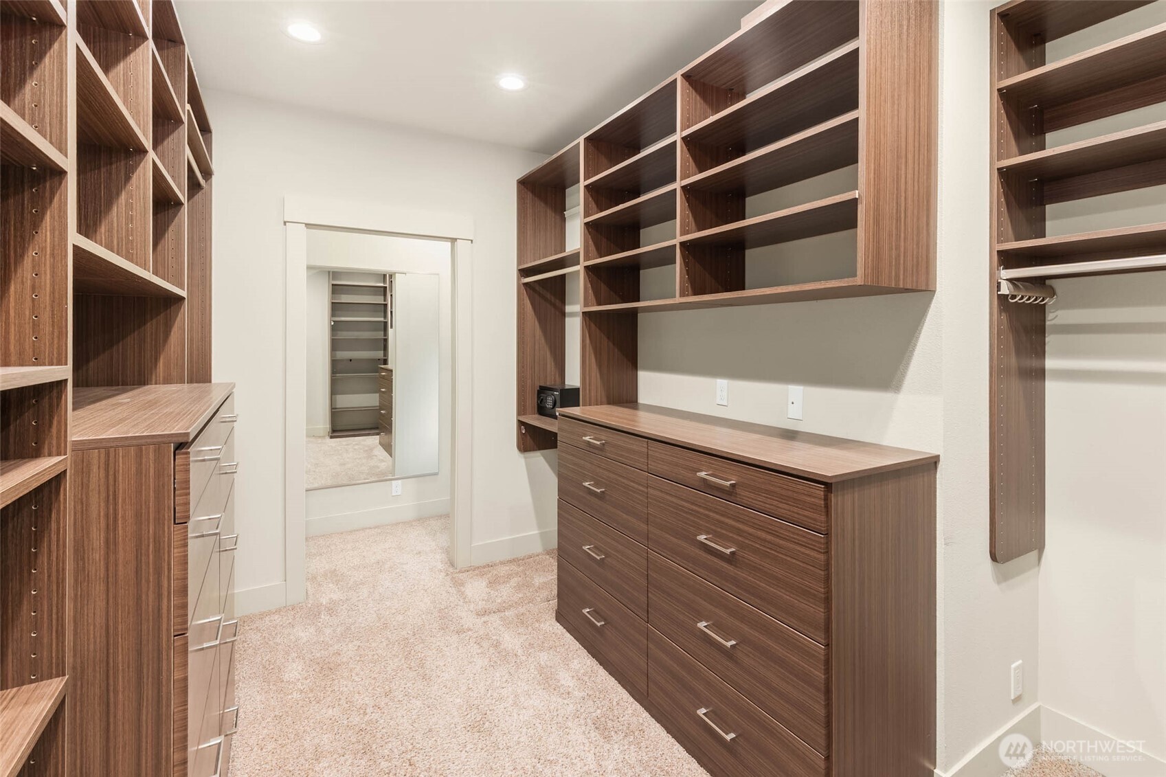 20 Cascade Key , Bellevue, WA 98006