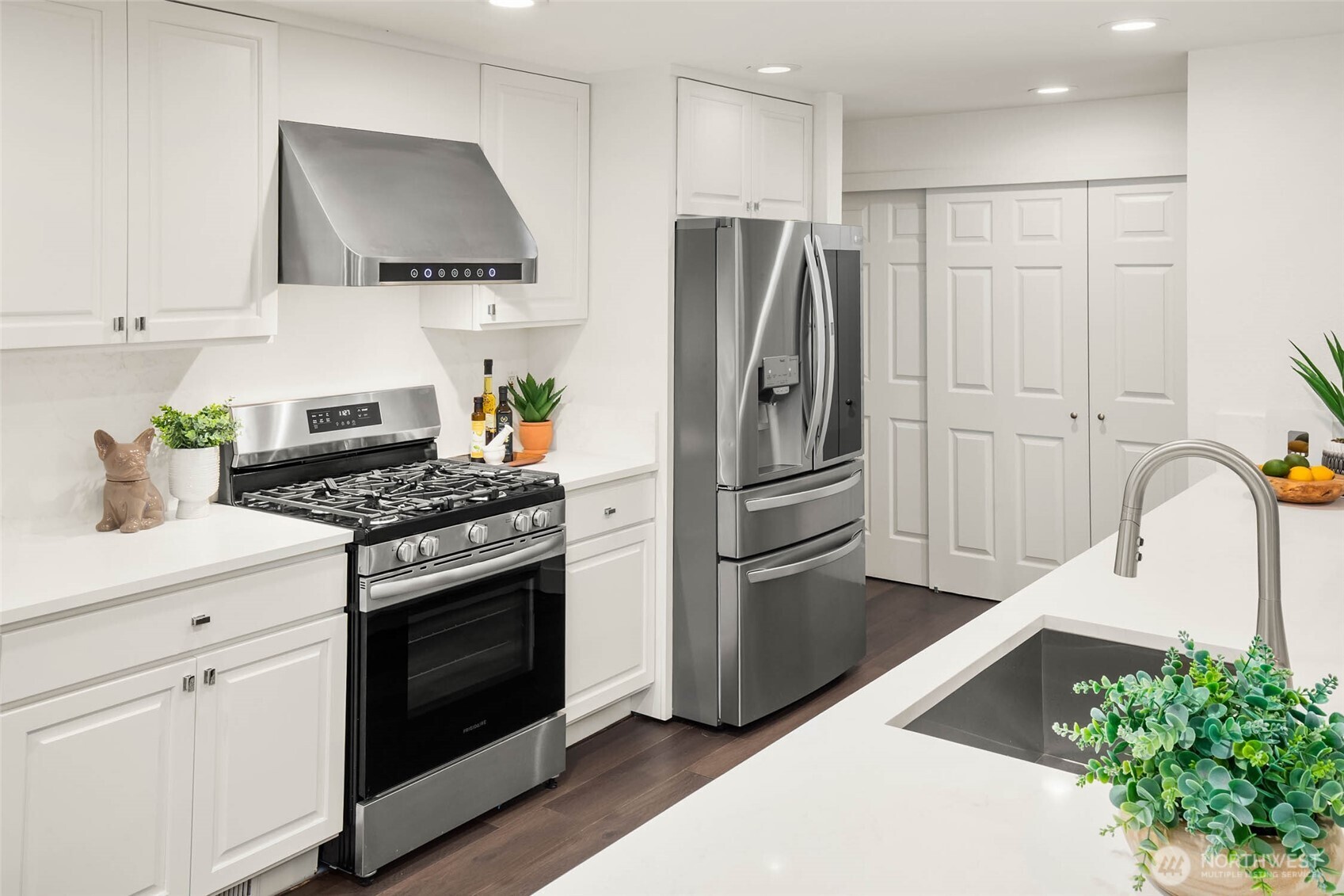 20 Cascade Key , Bellevue, WA 98006