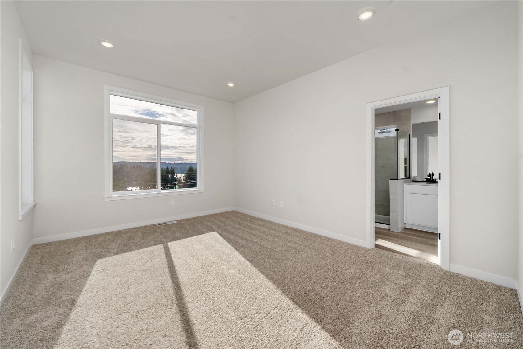 17548 NE Midnight Sun Loop , Poulsbo, WA 98370