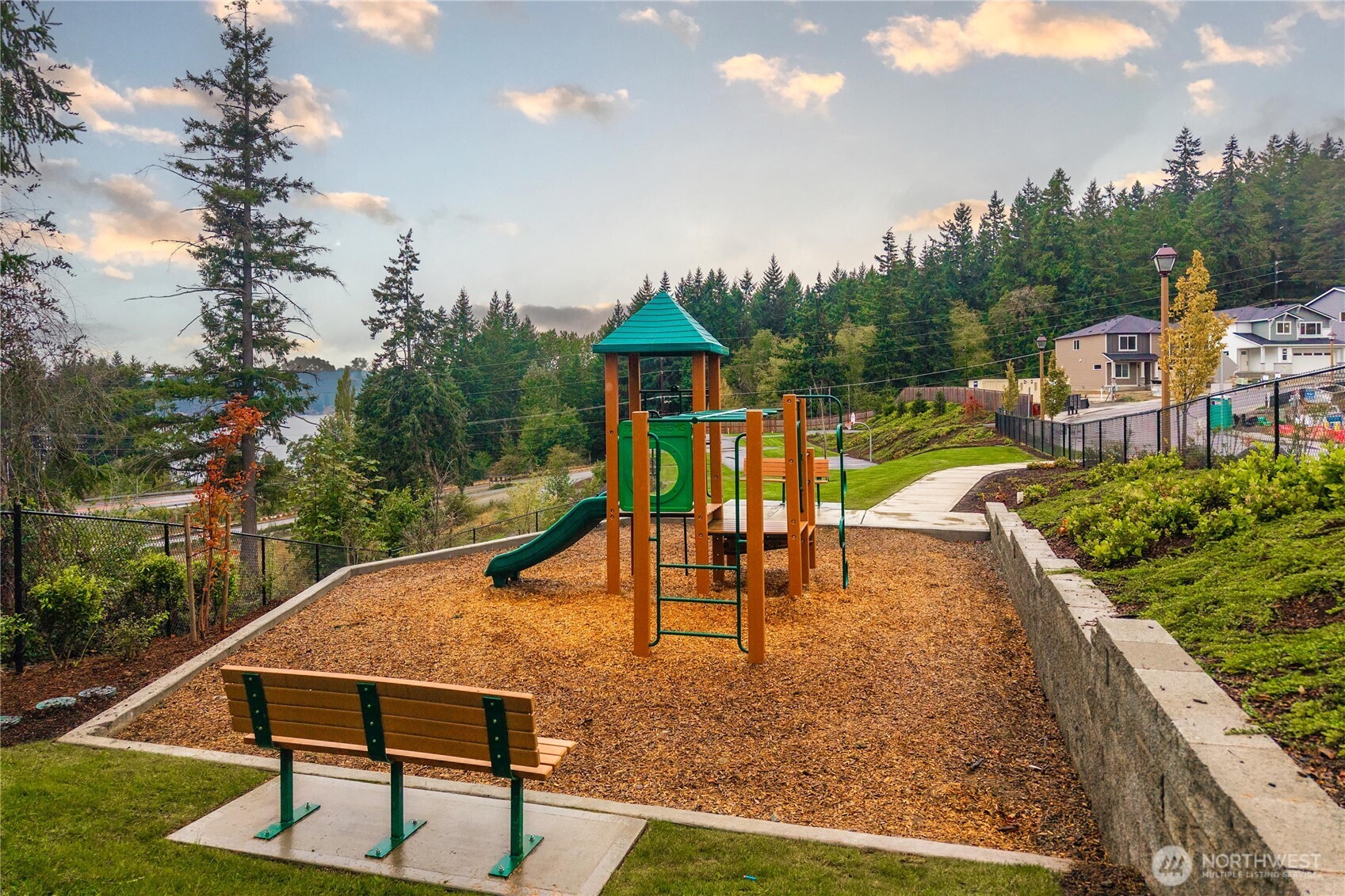 17548 NE Midnight Sun Loop , Poulsbo, WA 98370