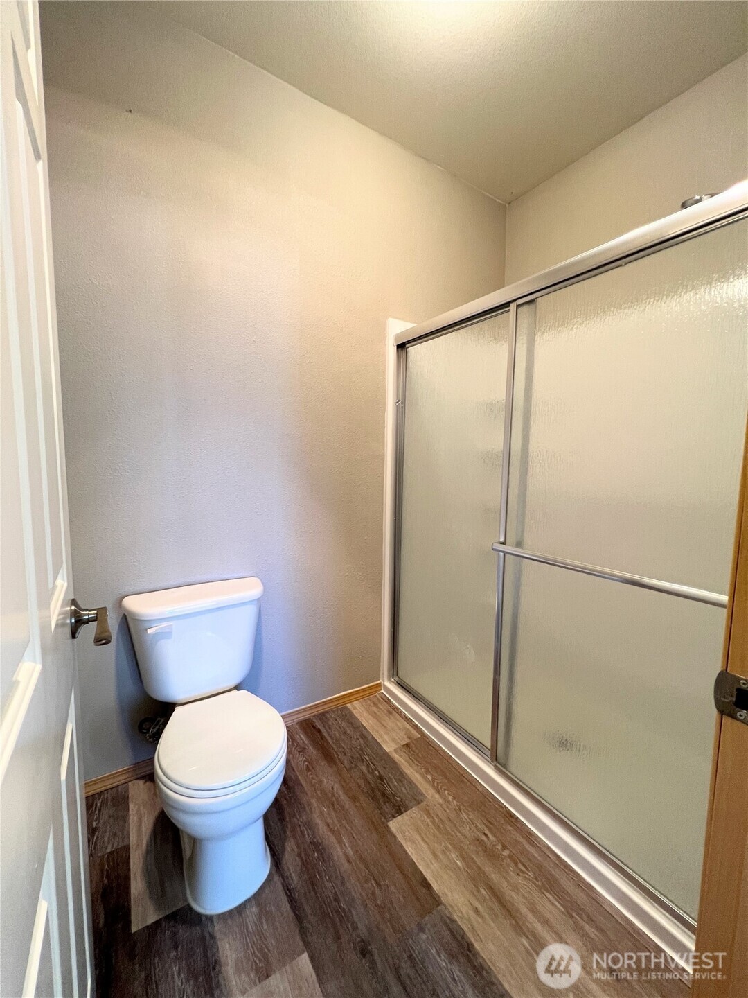 2699 Erwin Avenue , Dupont, WA 98327