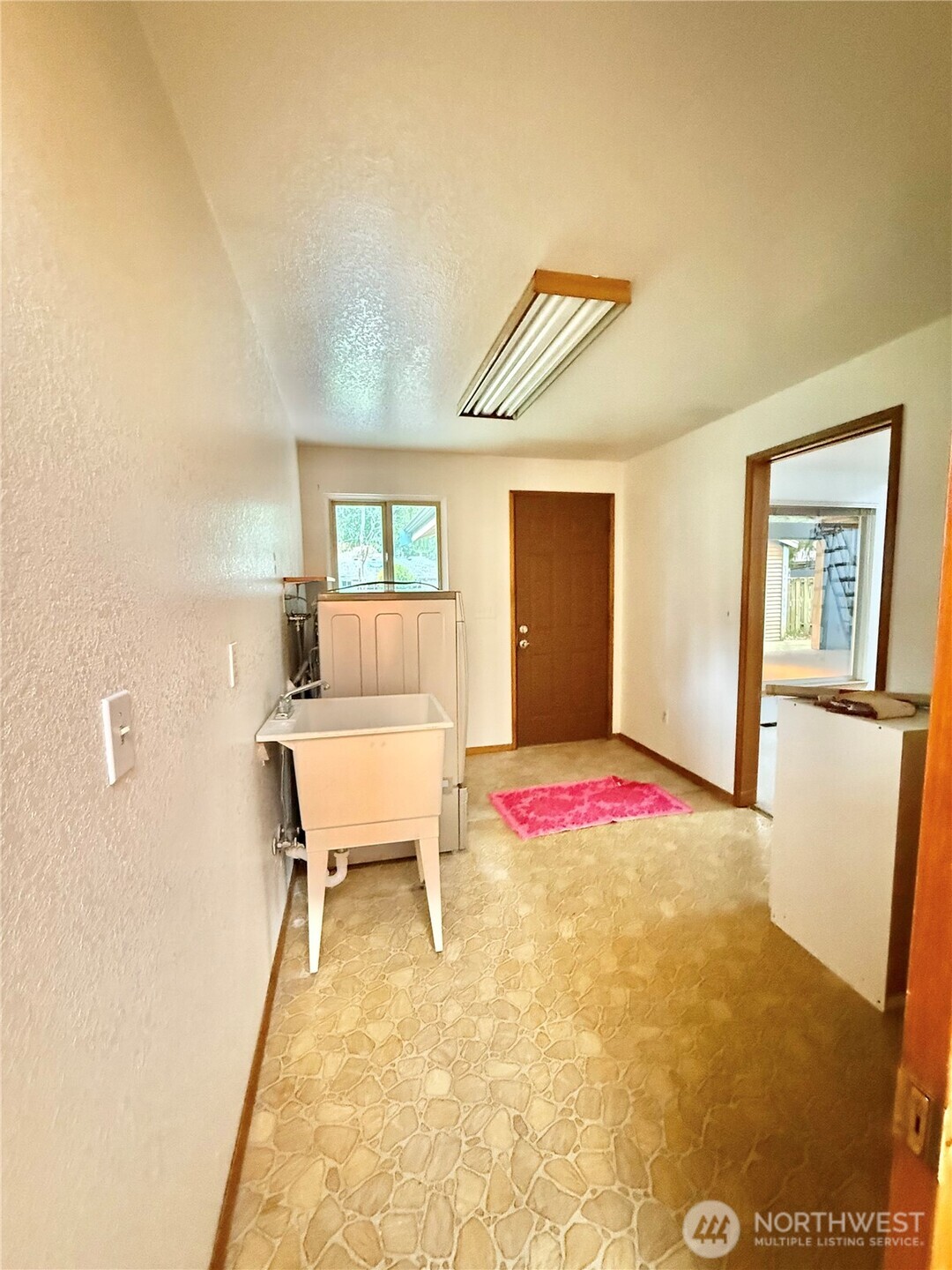 24306 106th Place W, Edmonds, WA 98020