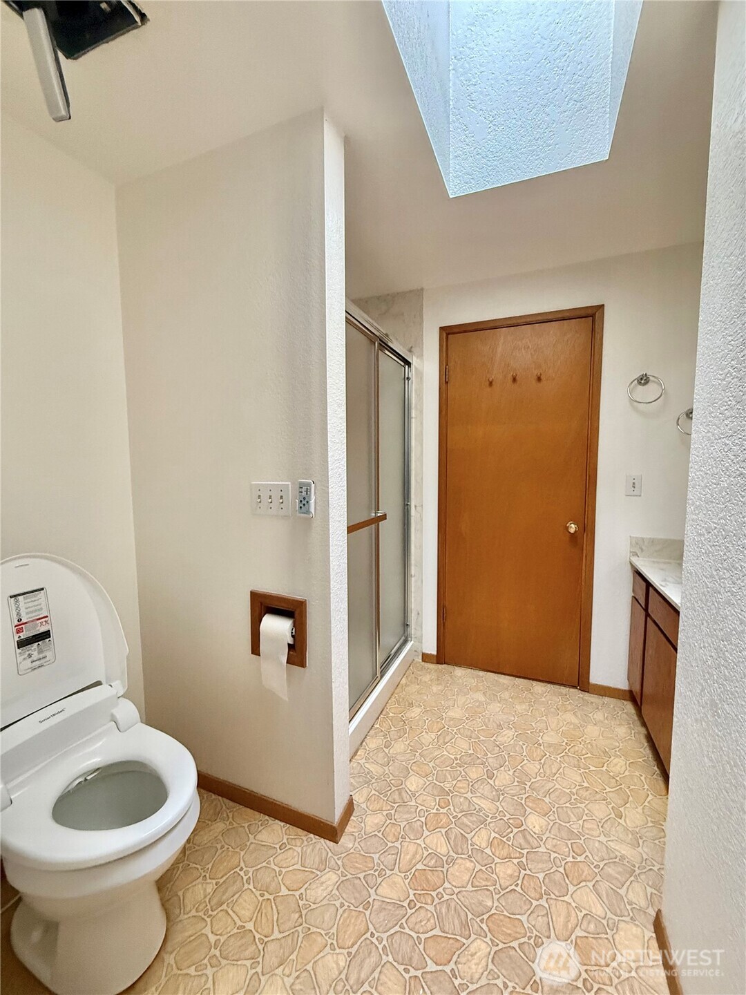 24306 106th Place W, Edmonds, WA 98020