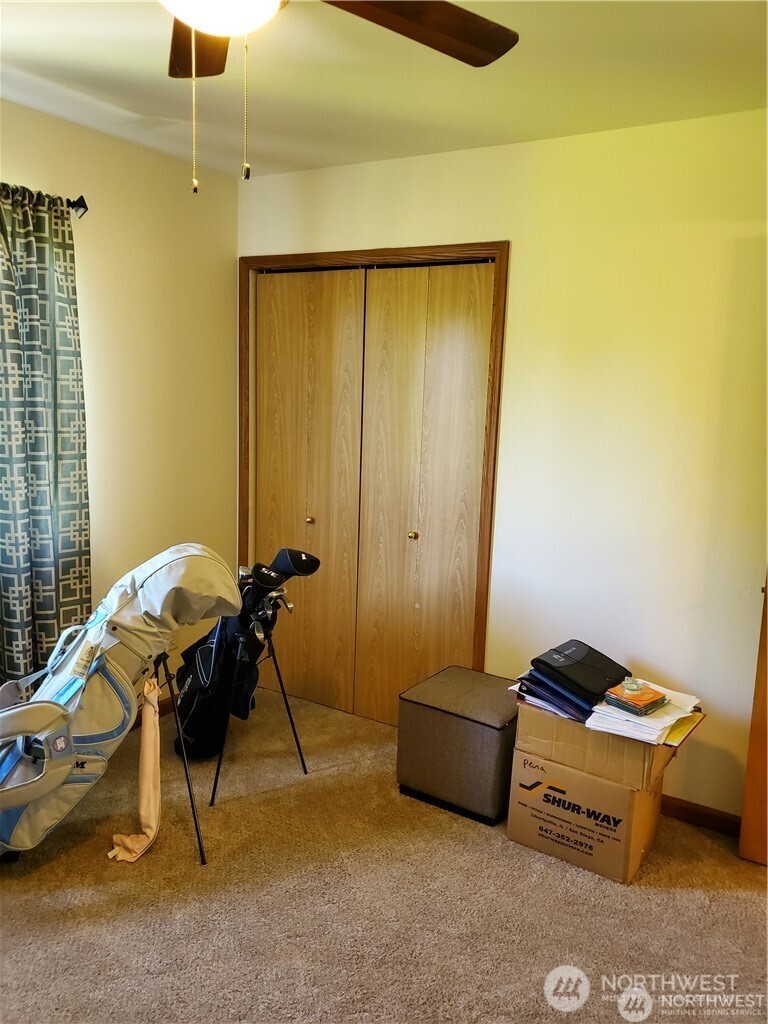 6143 Snowberry Lane NE, Bremerton, WA 98311