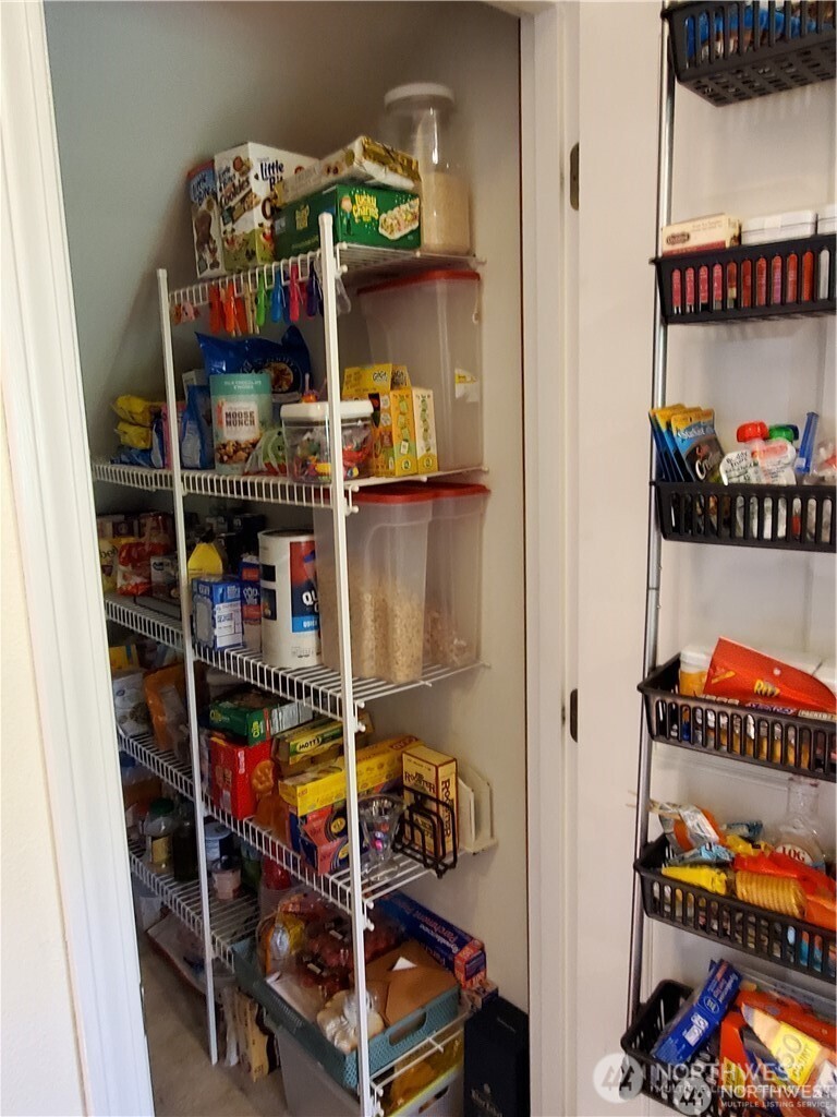 6143 Snowberry Lane NE, Bremerton, WA 98311