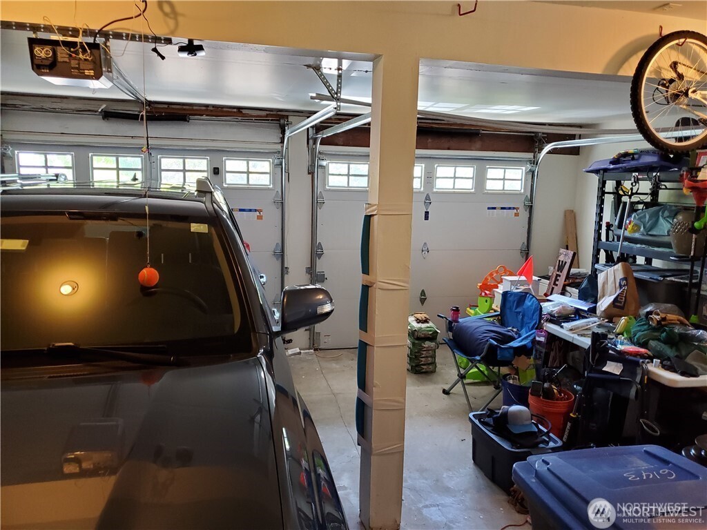 6143 Snowberry Lane NE, Bremerton, WA 98311