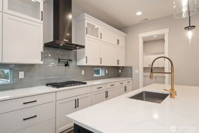 13025 75TH Place S, Seattle, WA 98178 - Photo 12