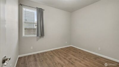 864 Sigrist Drive E, Enumclaw, WA 98022 - Photo 23