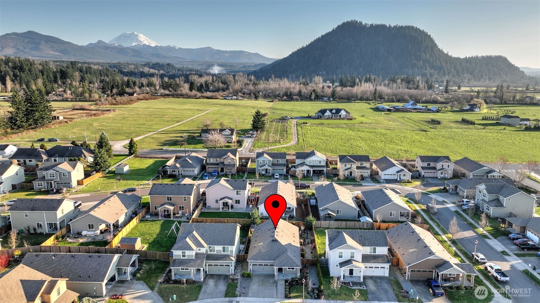 864 Sigrist Drive E, Enumclaw, WA 98022