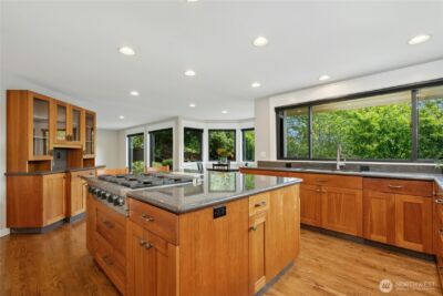 15102 93rd Place NE, Bothell, WA 98011 - Photo 12