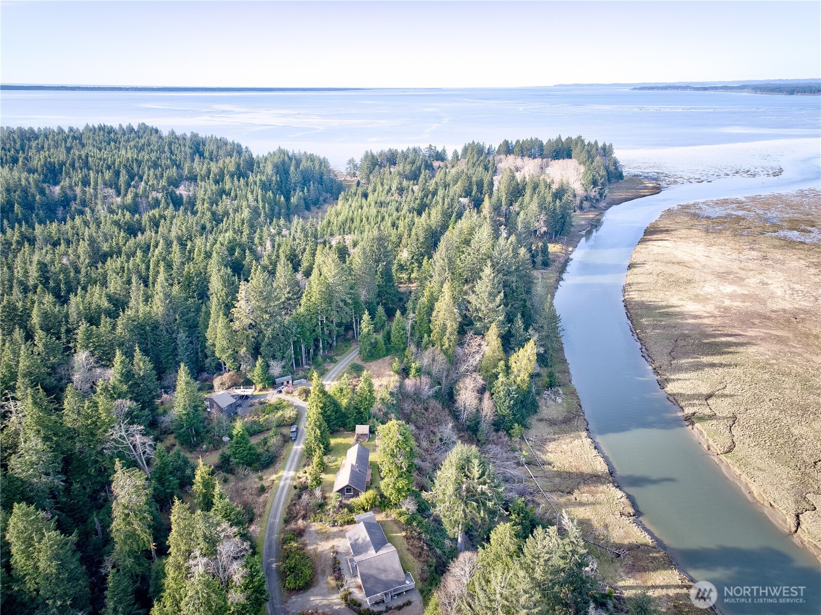 26 Lynn Point Lane , South Bend, WA 98586