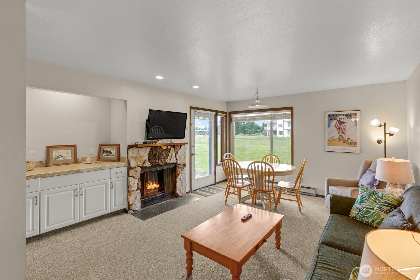 210 26th Street NW #207-8, Long Beach, WA 98631