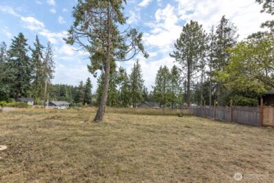 1126 W Lauridsen Boulevard , Port Angeles, WA 98362 - Photo 5