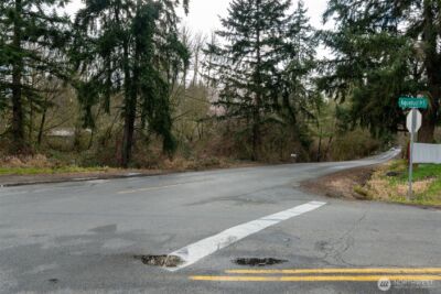 1502 121st Street E, Tacoma, WA 98445 - Photo 9