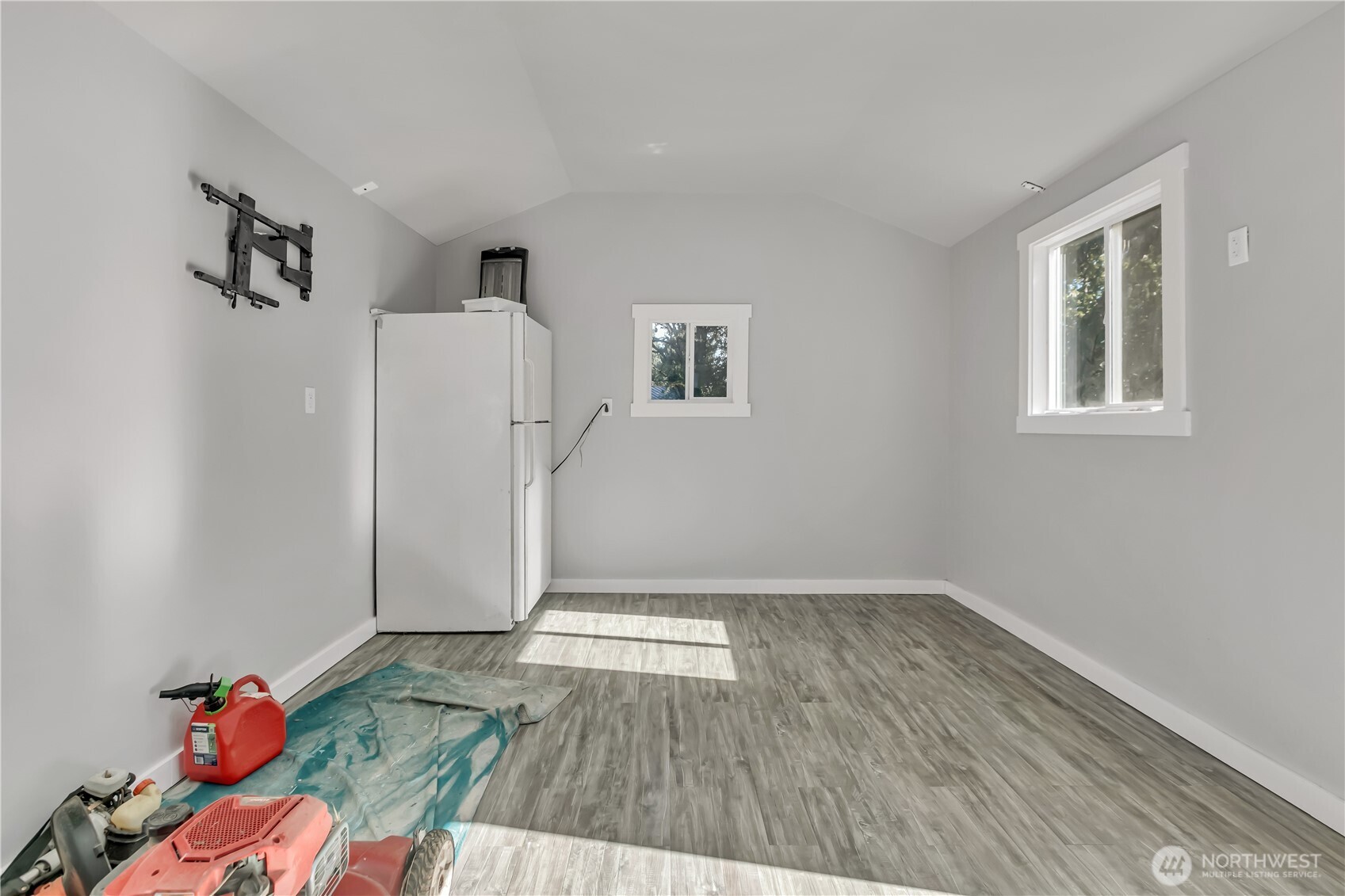 12230 68th Avenue S, Seattle, WA 98178