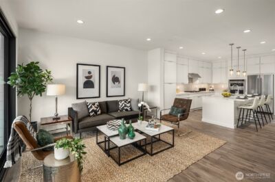 10819 (HS 101) 120TH Lane NE #C, Kirkland, WA 98033 - Photo 4