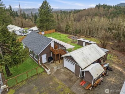228 Holcomb Spur Road , Kelso, WA 98626 - Photo 2