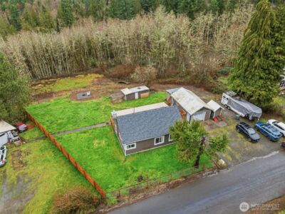 228 Holcomb Spur Road , Kelso, WA 98626 - Photo 3