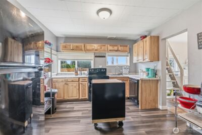 228 Holcomb Spur Road , Kelso, WA 98626 - Photo 7