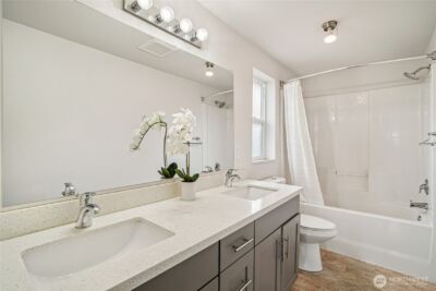 11839 79th Avenue S, Seattle, WA 98178 - Photo 13