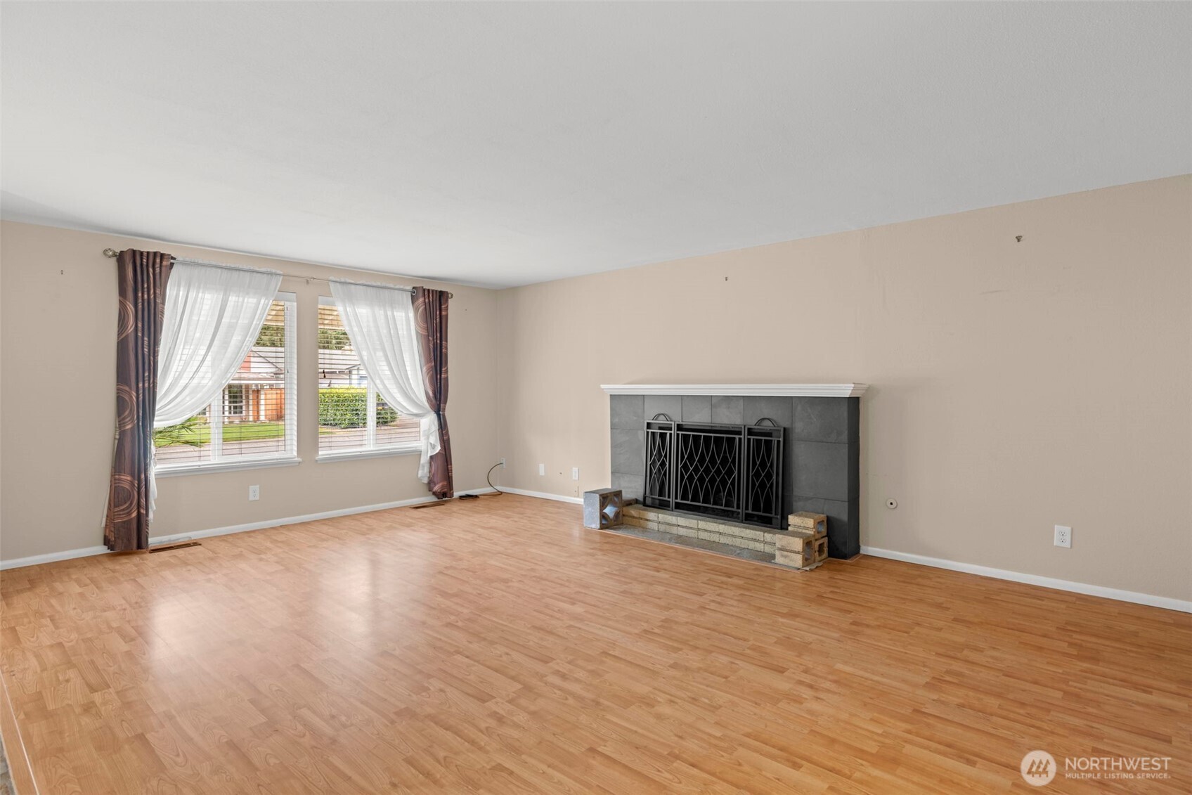 2913 SW 323rd Street , Federal Way, WA 98023-2523