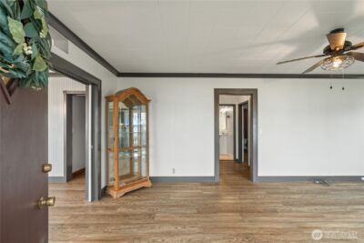 513 E Street , Cosmopolis, WA 98537 - Photo 2