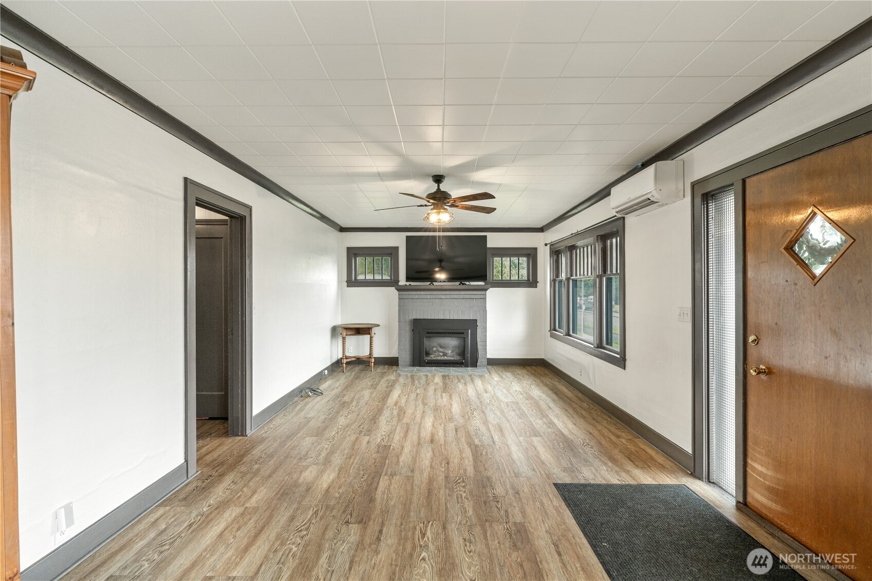 513 E Street , Cosmopolis, WA 98537