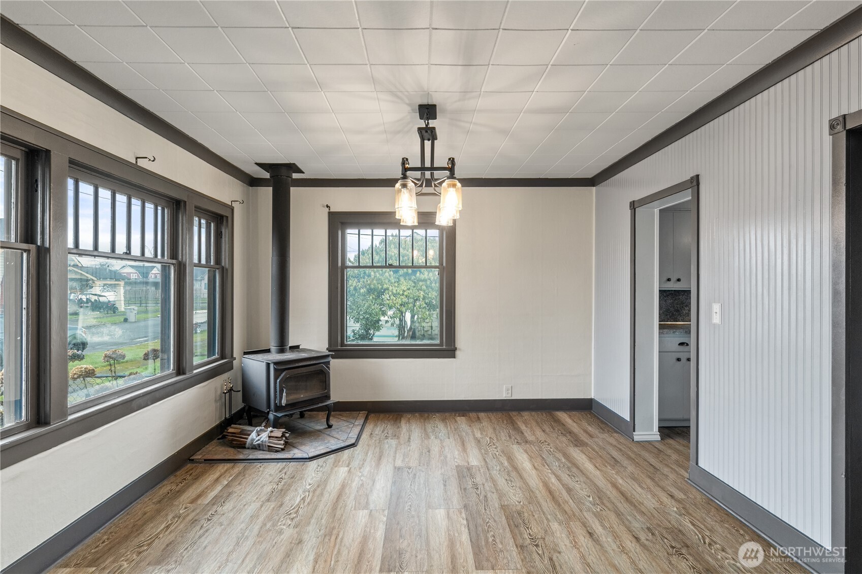 513 E Street , Cosmopolis, WA 98537