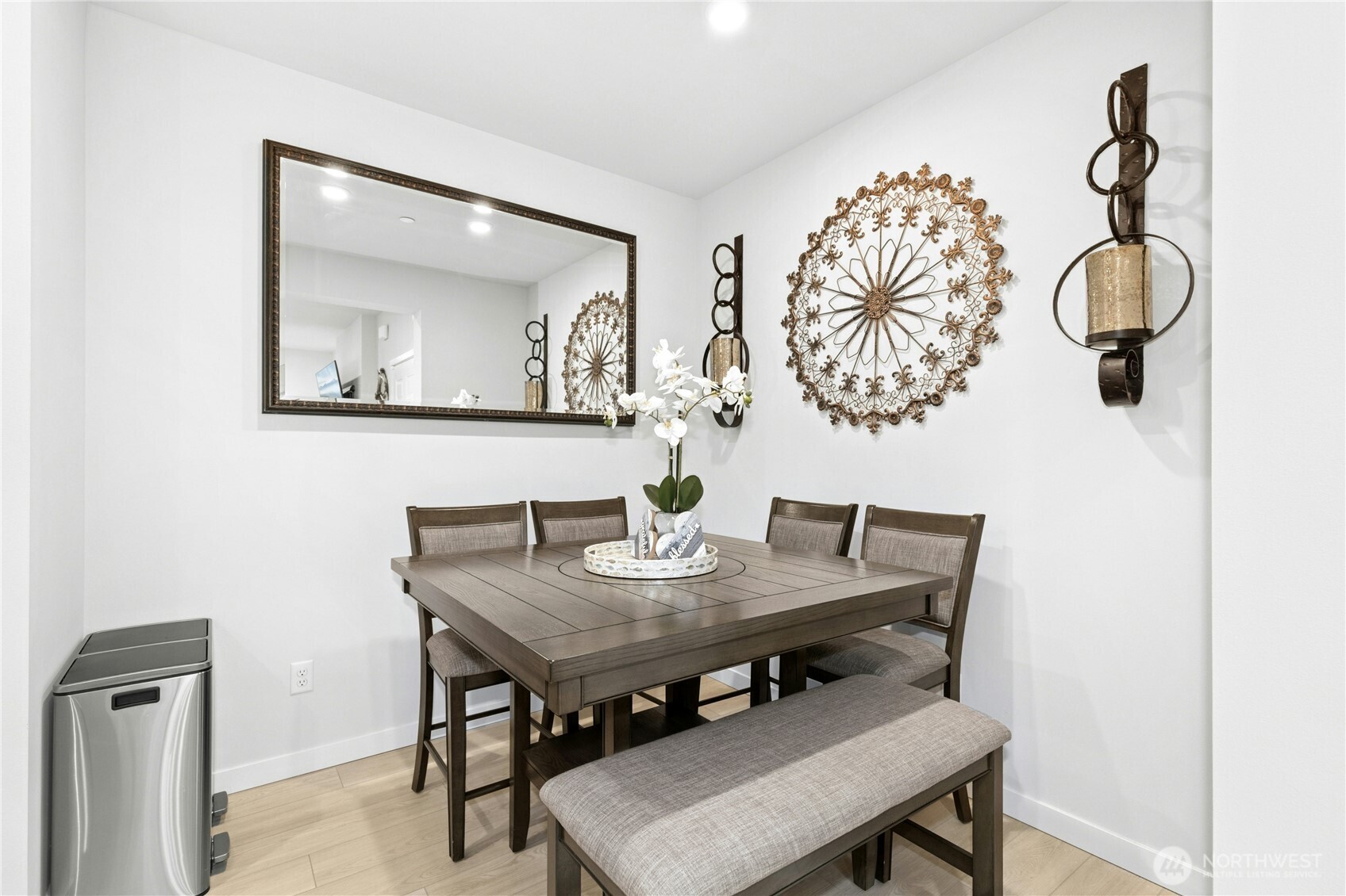 1845 SE 12th Place #H-204, North Bend, WA 98045