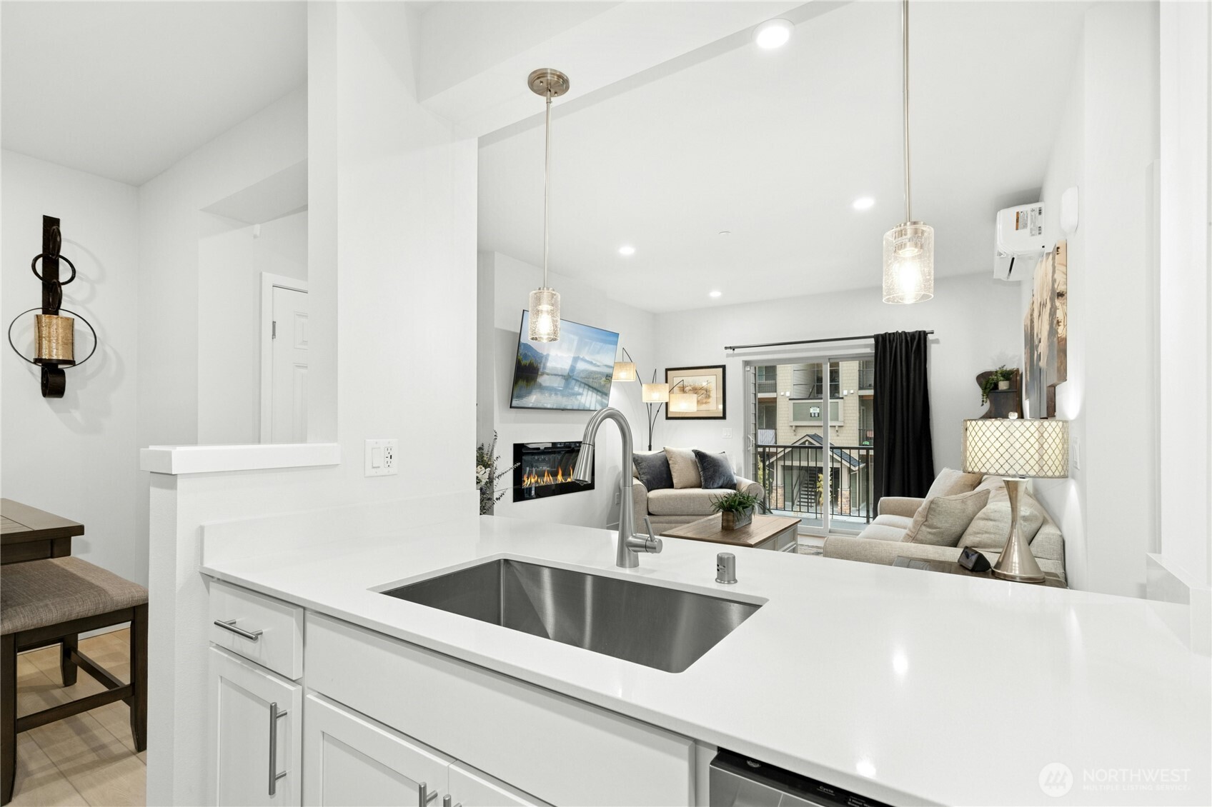 1845 SE 12th Place #H-204, North Bend, WA 98045