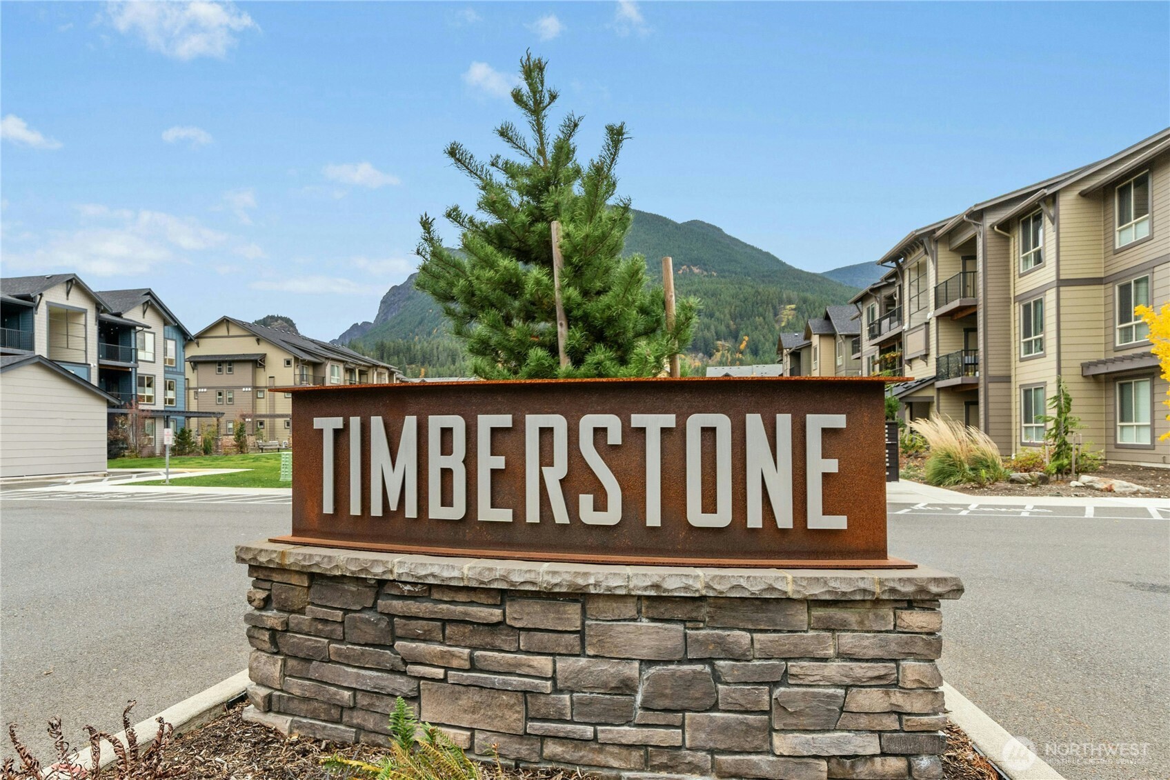 1845 SE 12th Place #H-204, North Bend, WA 98045