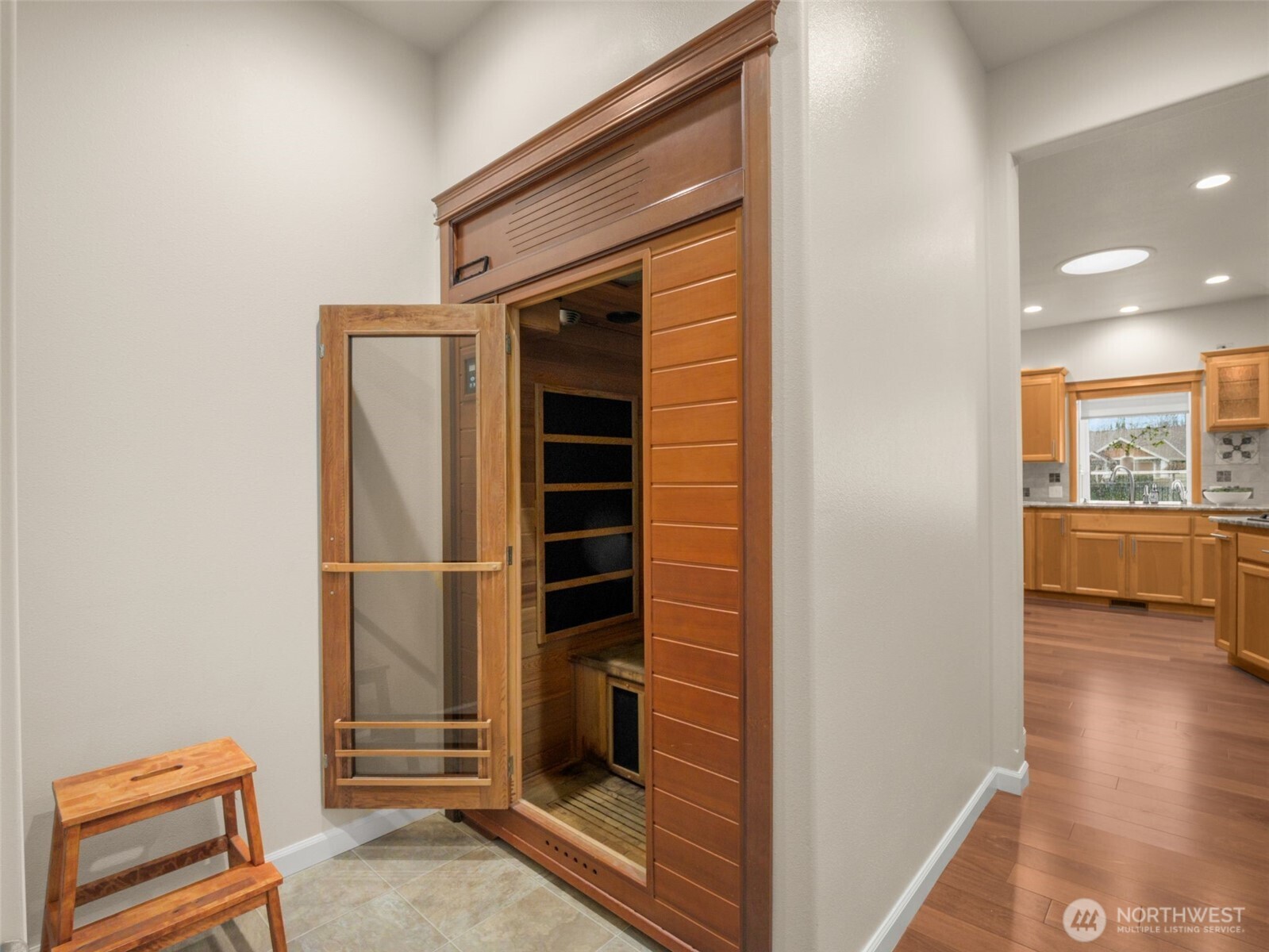 6501 119th Avenue E, Puyallup, WA 98372-2820