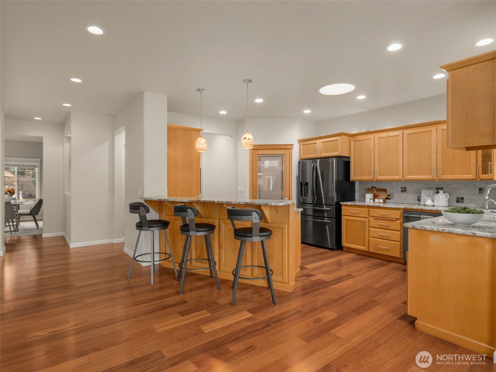 6501 119th Avenue E, Puyallup, WA 98372-2820