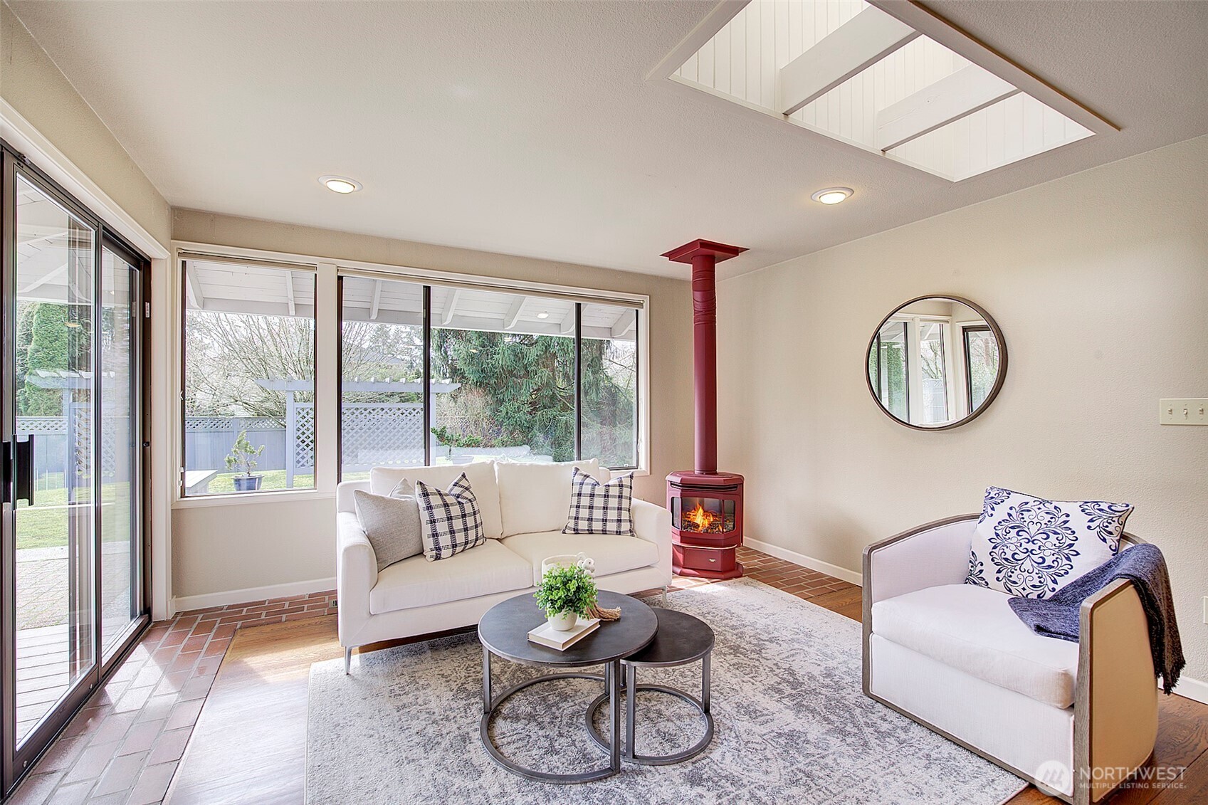 243 140th Avenue NE, Bellevue, WA 98005