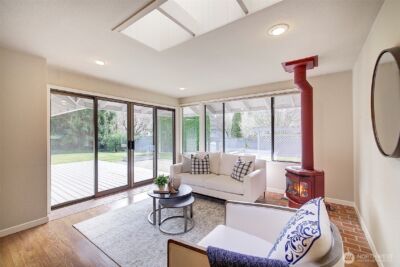 243 140th Avenue NE, Bellevue, WA 98005 - Photo 17