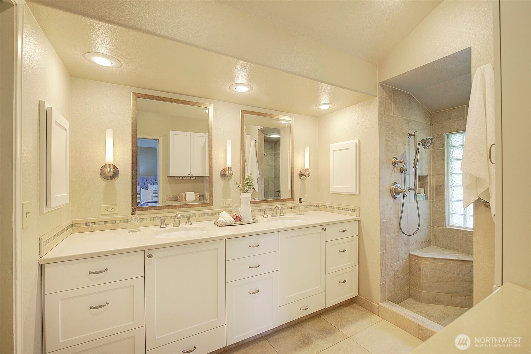 243 140th Avenue NE, Bellevue, WA 98005