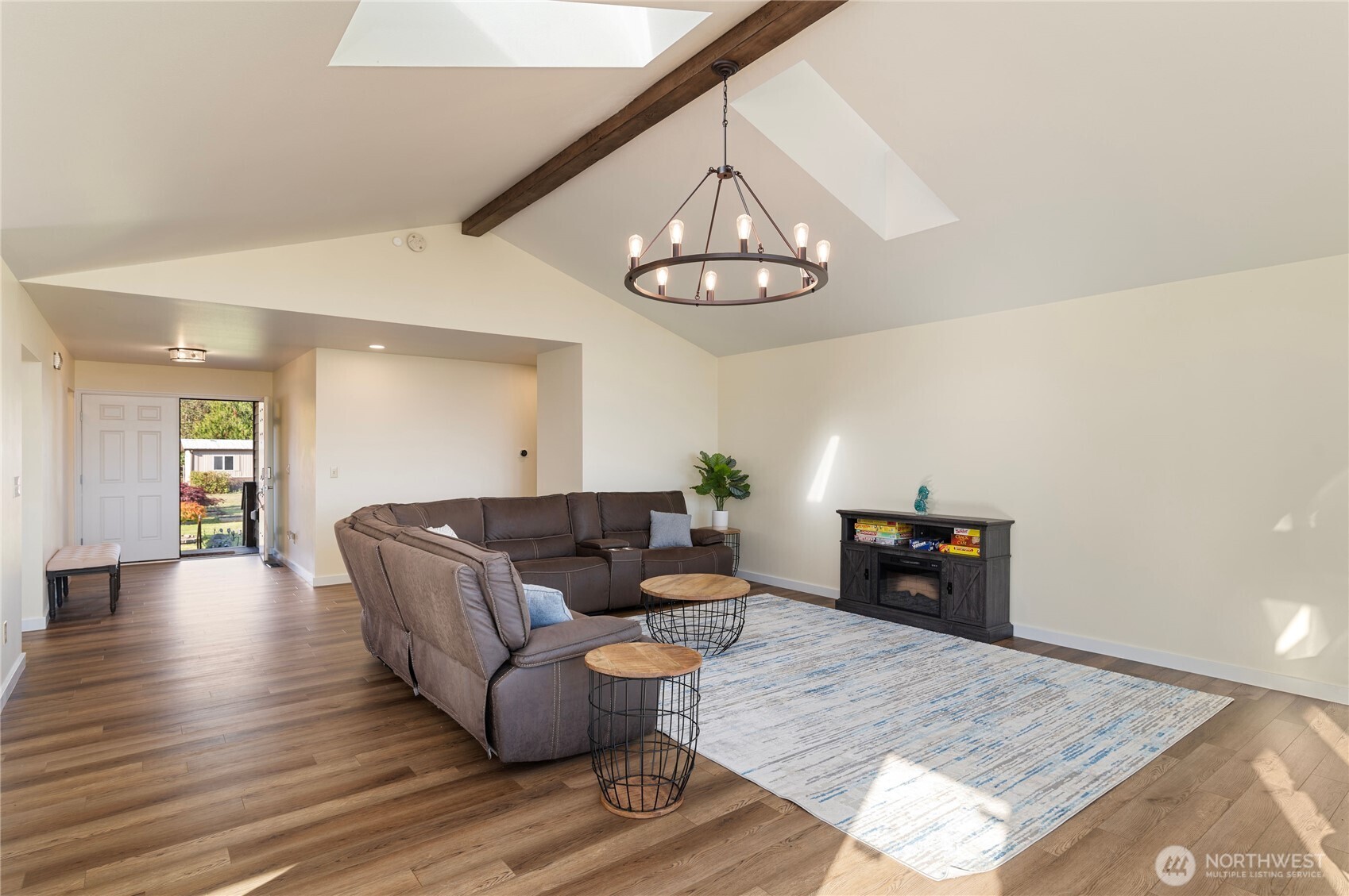 91 Syloplash Lane #A, Brinnon, WA 98320