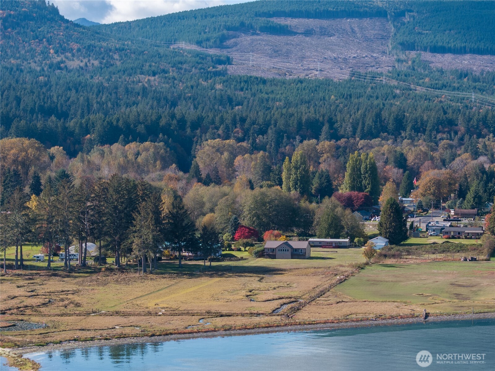 91 Syloplash Lane #A, Brinnon, WA 98320