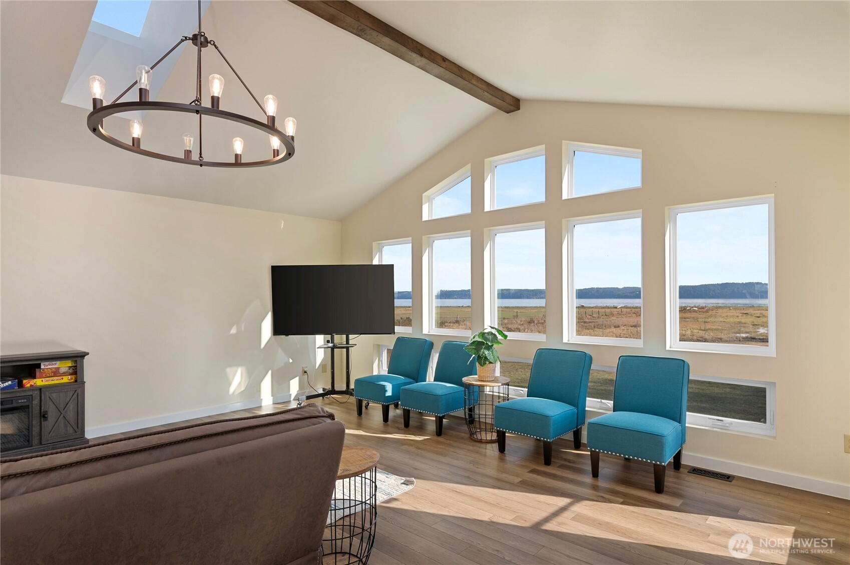 91 Syloplash Lane #A, Brinnon, WA 98320