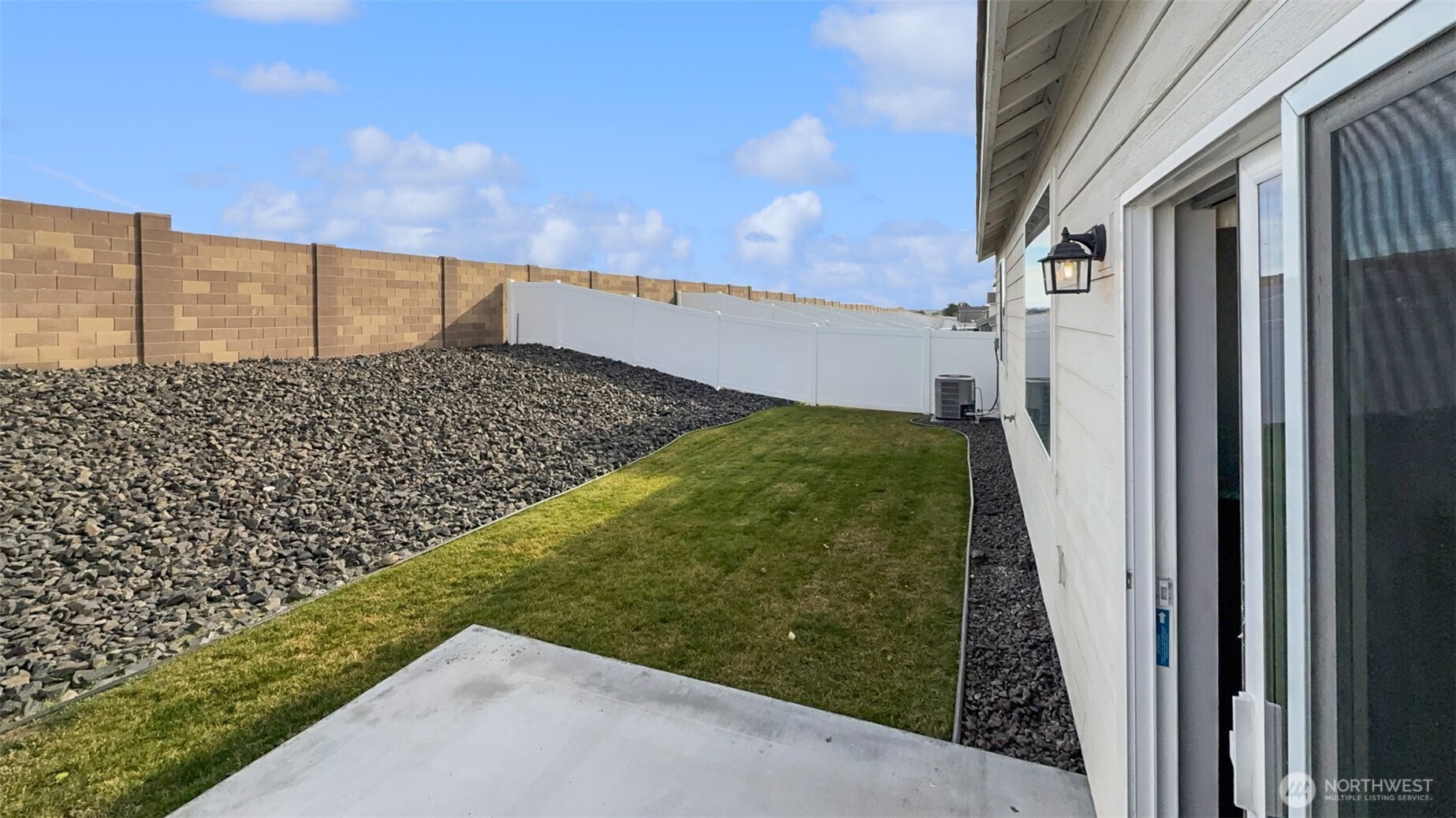 5419 Remington Drive , Pasco, WA 99301-8598