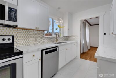 1216 S 37th Street , Tacoma, WA 98418 - Photo 11