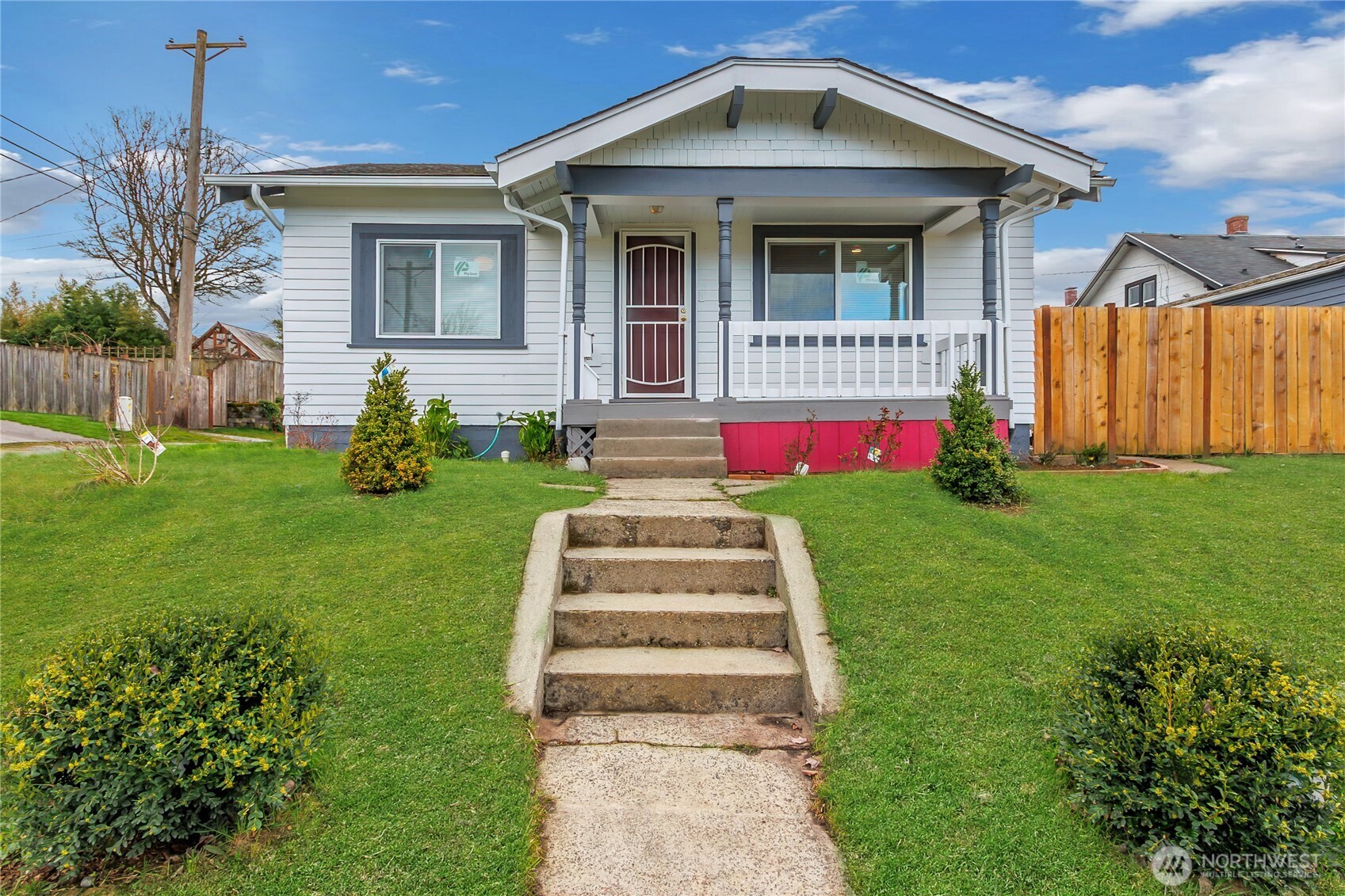 1216 S 37th Street , Tacoma, WA 98418