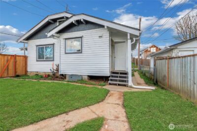 1216 S 37th Street , Tacoma, WA 98418 - Photo 6