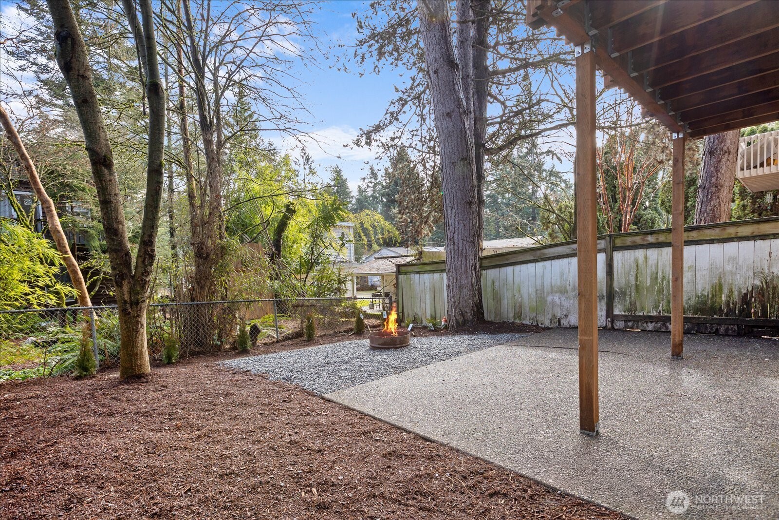 14026 Lenora Place N, Seattle, WA 98133